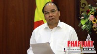 Thủ tướng Nguyễn Xuân Phúc trong cuộc làm việc với UBND tỉnh Khánh Hòa chiều 28-2 - Ảnh: TR.TÂN