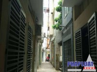  Mua nhà trong ngõ, cần tránh cổng đối xứng nhau.