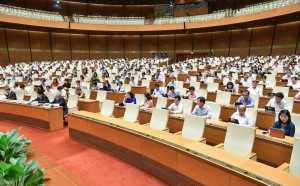 Các ĐBQH nghe dự thảo Luật Tư pháp NCTN